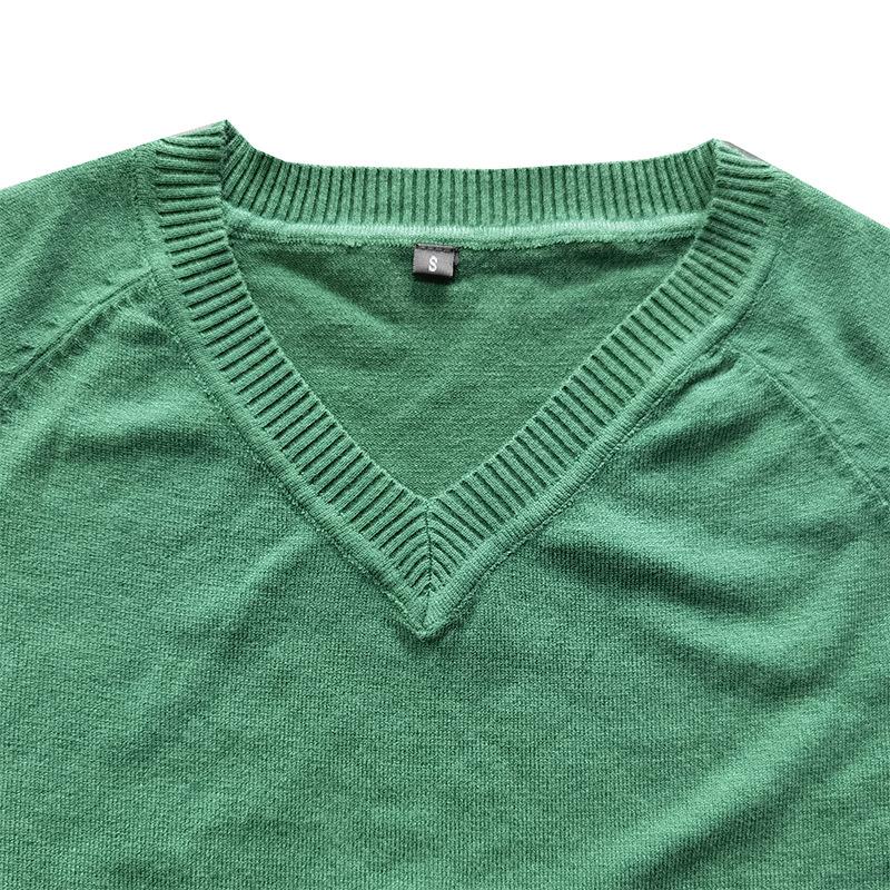 Men's V-neck Solid Color Long-sleeved Bottoming Sweater